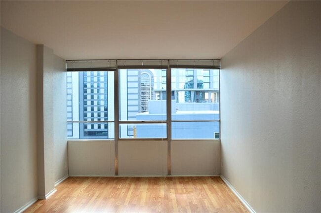 Photo - 1800 Lavaca St Unit 807
