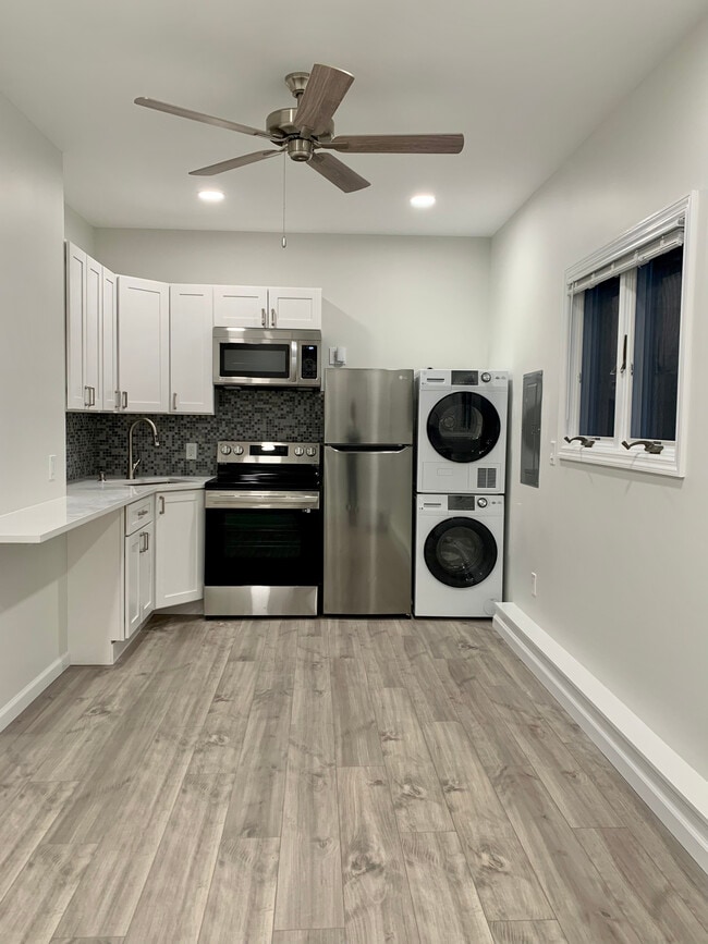 Building Photo - 16 Chivalry Ln Rental