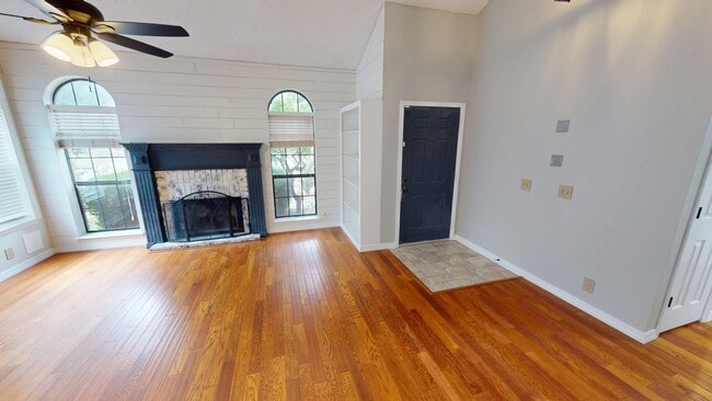 Photo - 7535 S Trenton Pl