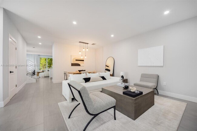 Photo - 3368 SW 27th St