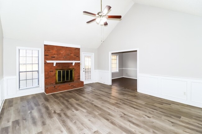 Photo - 4462 Garrison Ave