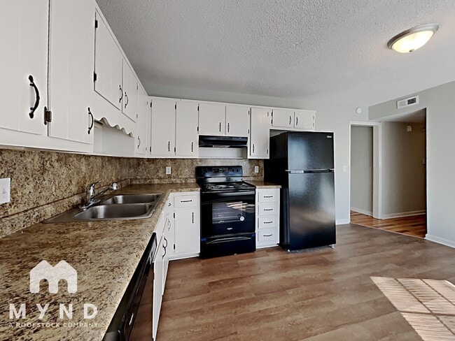 Photo - 5967 Shane Cir