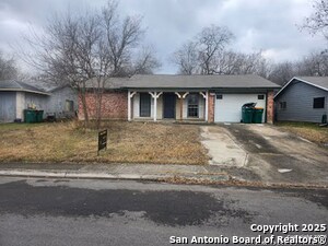 Photo - 121 Meadow Hill House