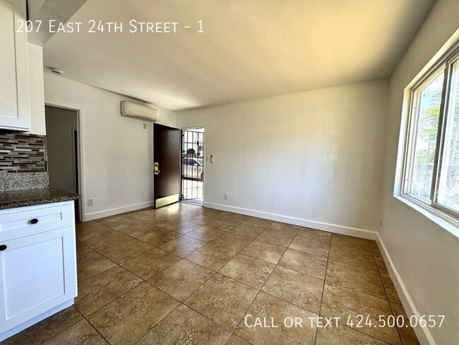 Photo - 207 E 24th St Unit 1