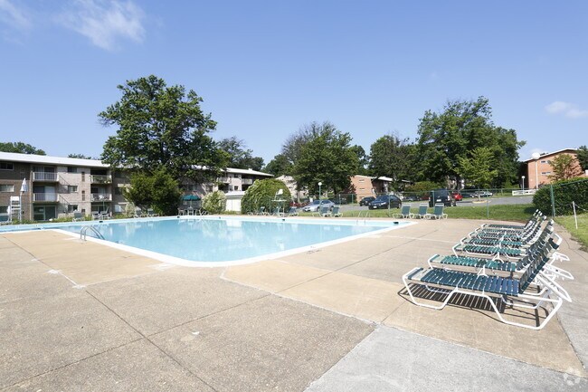 Tysons View Apartments For Rent in Falls Church, VA