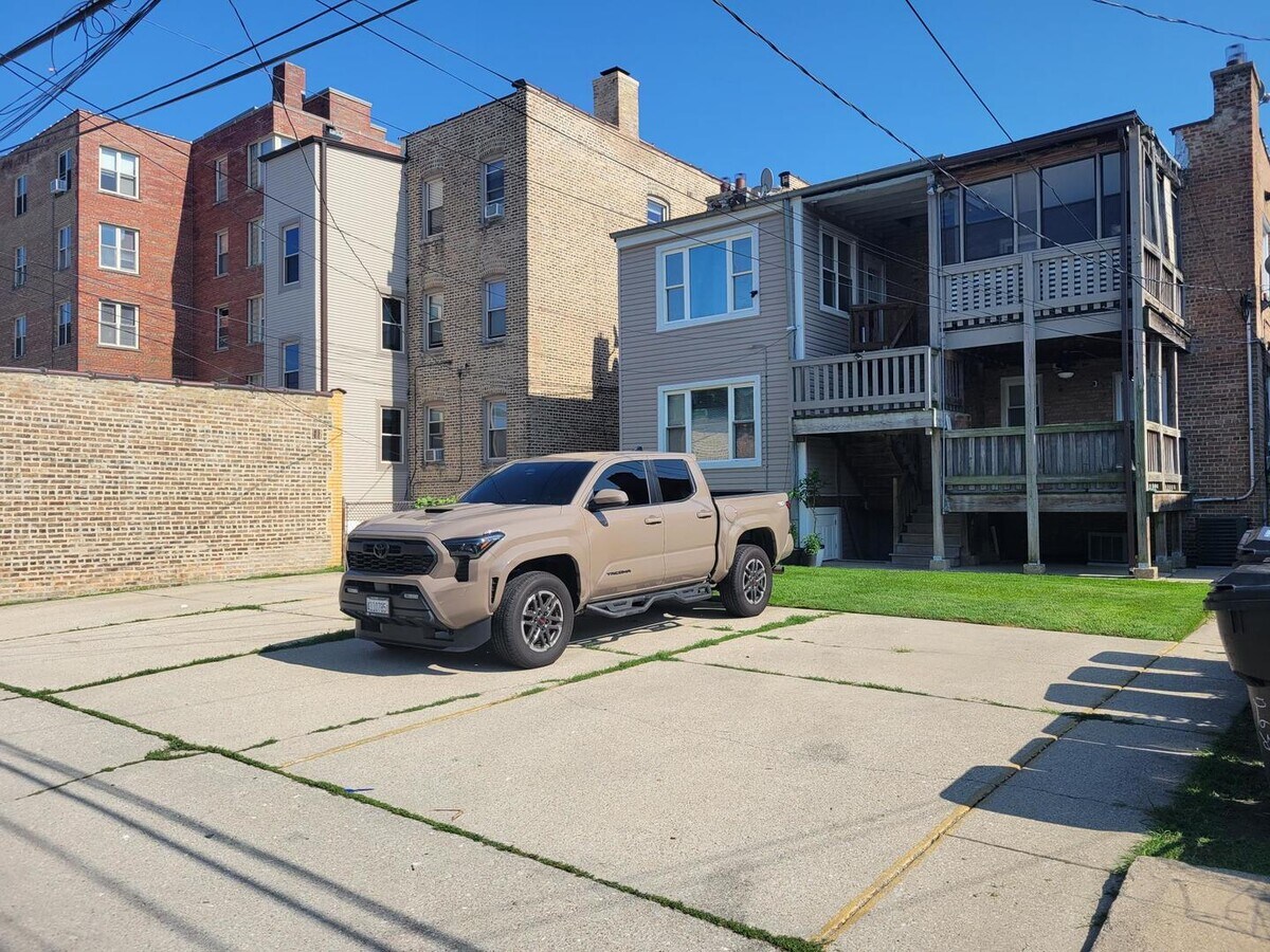 Photo - 2636 W Berwyn Ave Unit 2E