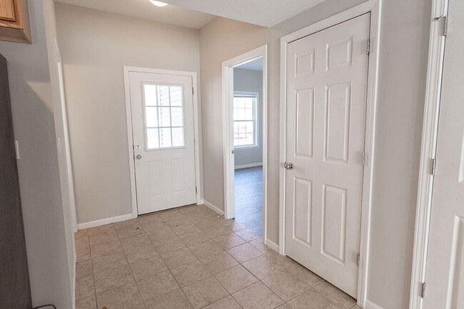 Photo - 1924 Center St