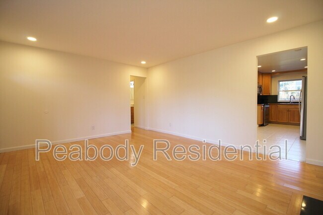 Photo - 2129 Grayson Pl