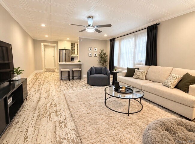1133 Midland Ave Unit 2N