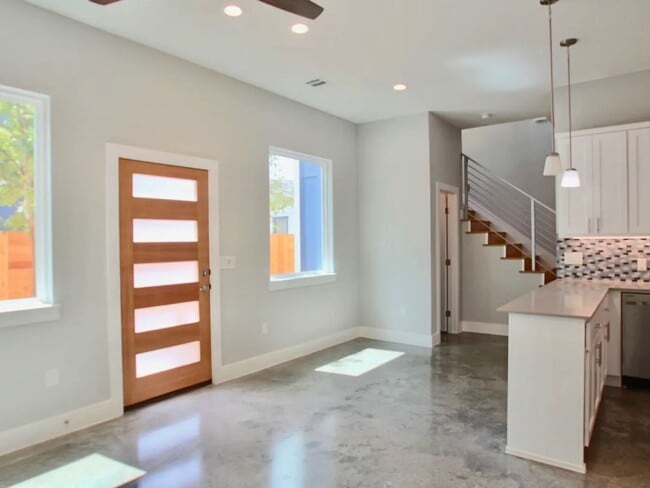 Photo - East Riverside near parks