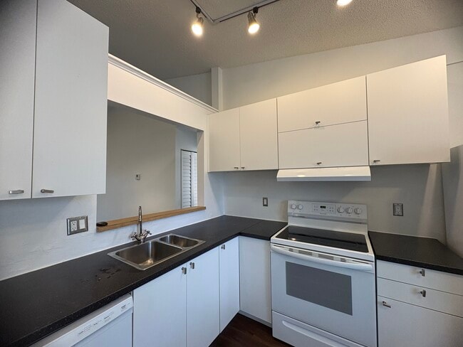 Photo - 2491 NW 56th Ave Unidad 4-17