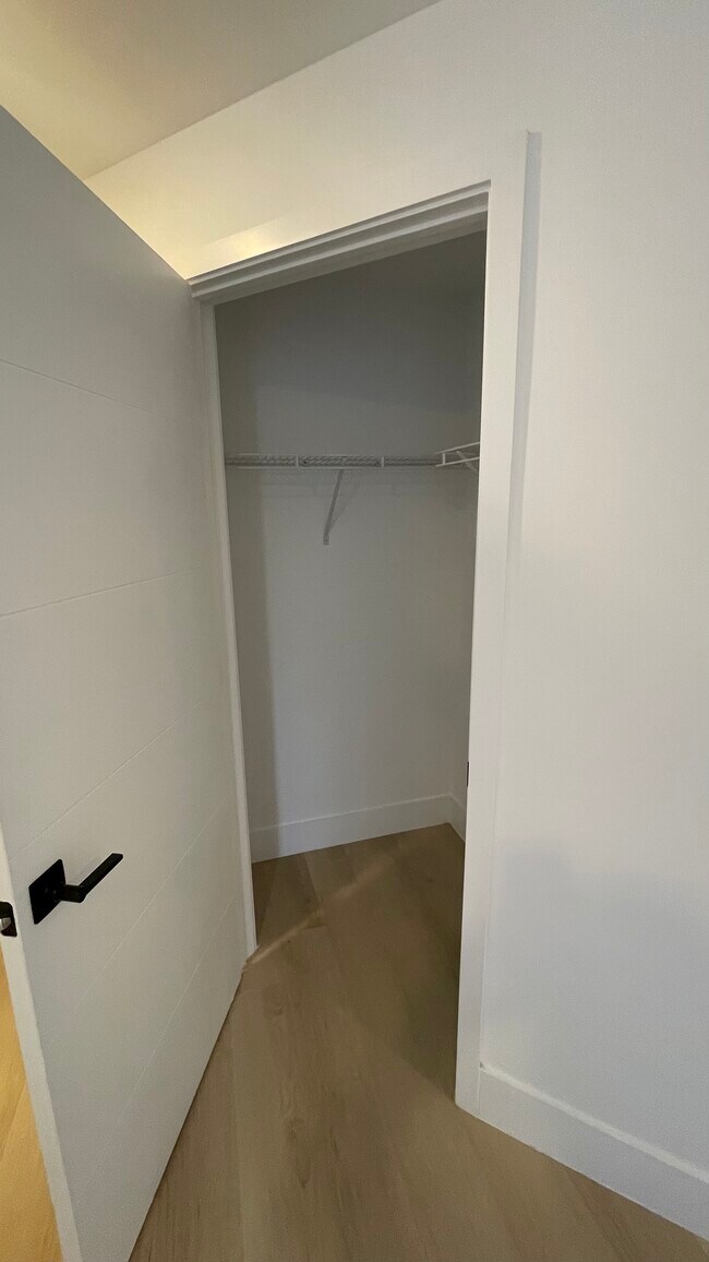 Photo - 2520 NE 184th St Unit C1