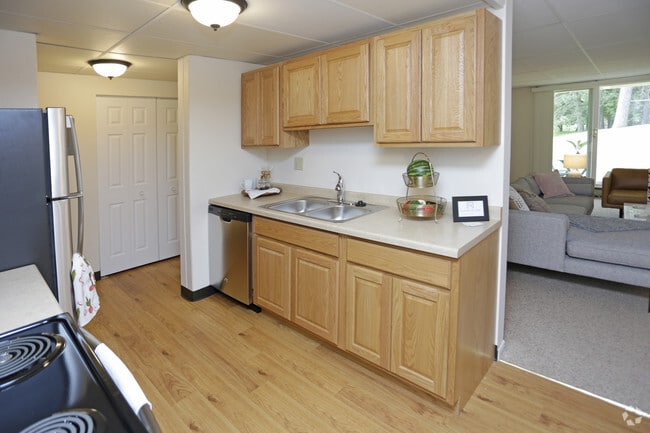 Houses For Rent In Duluth Mn 24 Homes Zillow