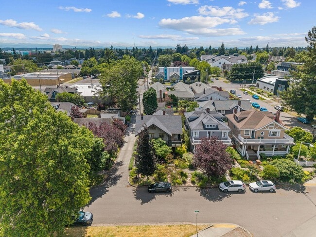 Photo - Charming 1-Bedroom Basement Apartment in the Heart of Tacoma – Furnished Option Available!