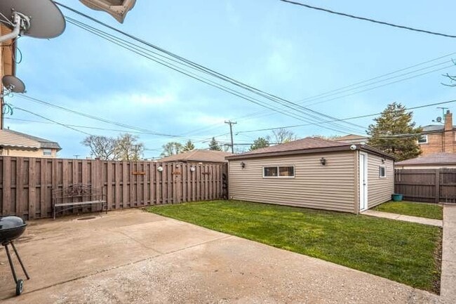 Photo - 2702 N 74th Ave Unit 2