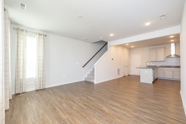Photo - 5920 Whitehurst Ln