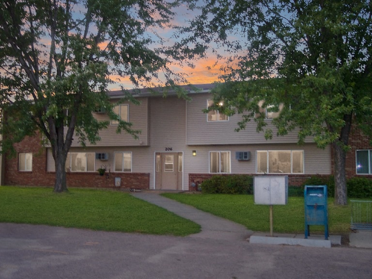 Photo - Greenbriar Apartments