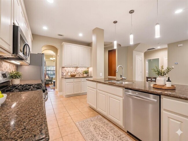 Photo - 10900 Sky Rock Dr