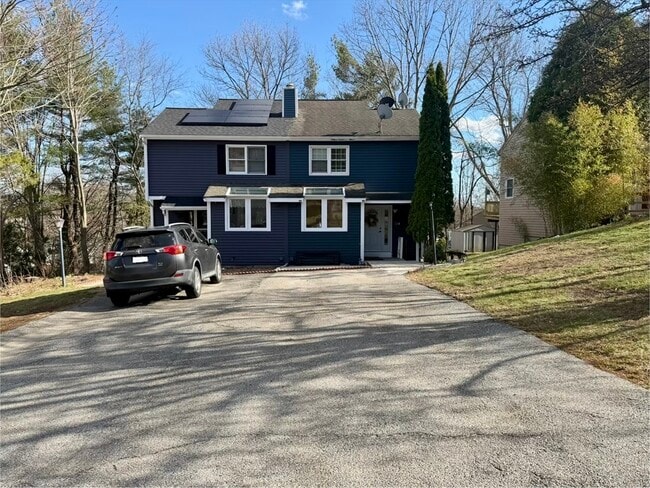 Building Photo - 22 Gates Rd