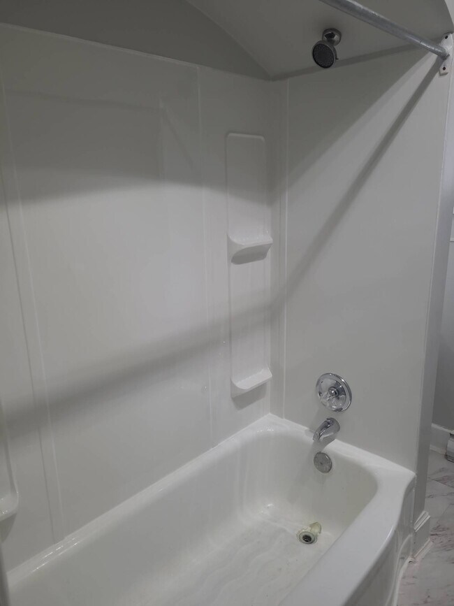 Photo - 277 Bd Broadway Unit 9