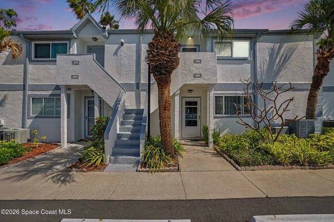 Building Photo - 306 Beach Park Ln Unit V116