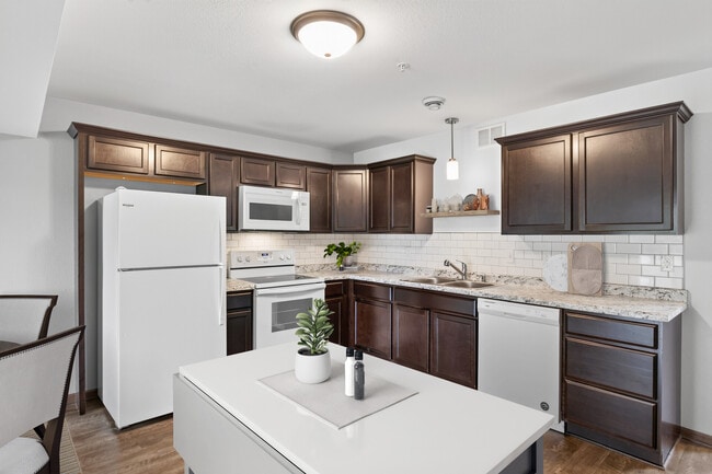 Pineview Townhomes
