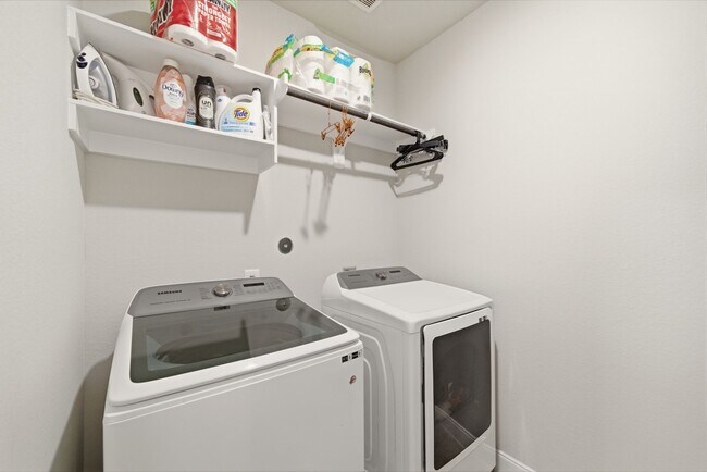 Photo - 21419 Waldenburg Pl
