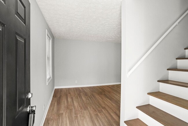 Photo - 3307 Falls Creek Dr