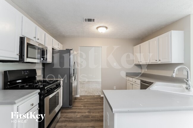 Photo - 5321 Regency Lake Ct