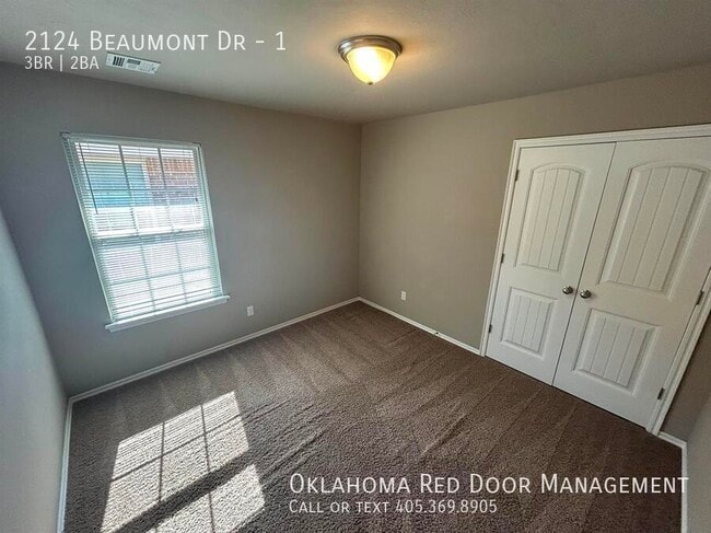Photo - 2124 Beaumont Dr