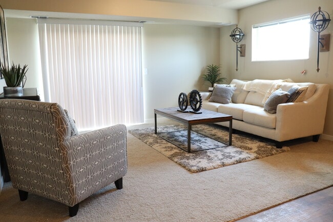 Rivers Edge Apartments