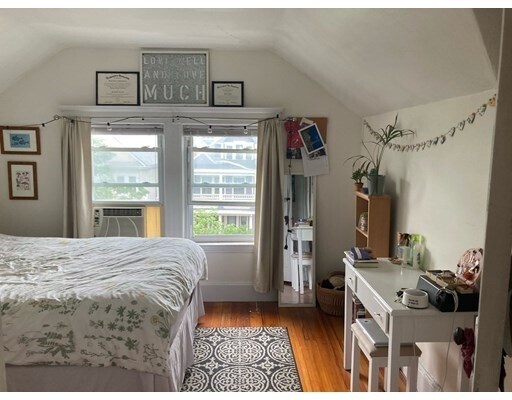 Photo - 23 Bradford Ave