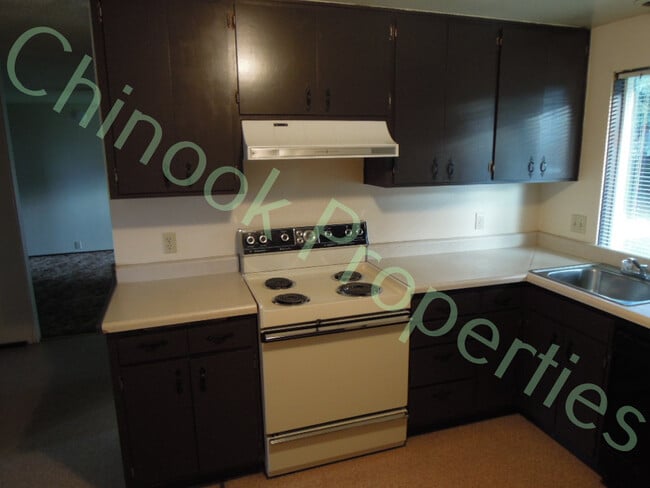 Photo - Charming 4 Bedroom Home in Cal Young Neighborhood