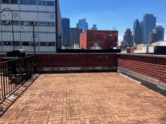 3 bedroom in New York NY 10019 - 3 bedroom in New York NY 10019 Condo Unit 5W