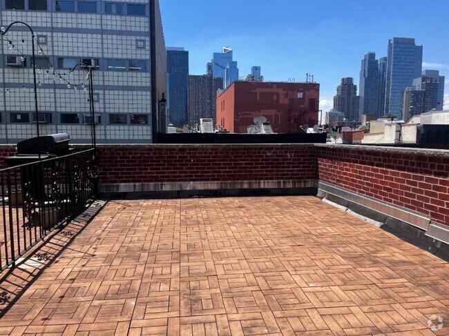 Building Photo - 3 bedroom in New York NY 10019 Unit 5W Rental