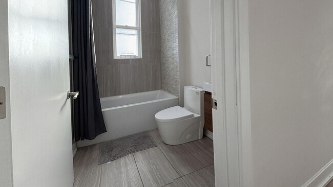 Photo - 2526 N 9th St Unit #8