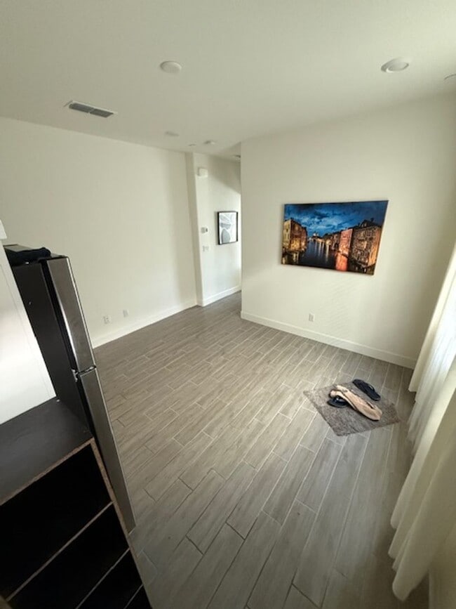 Photo - 6041 Oberlander Dr Unit 6041 ADU