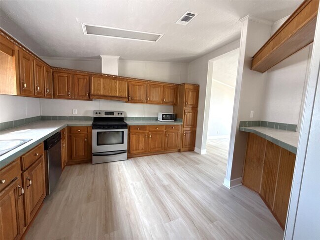 Photo - 3460 County Rd 5018