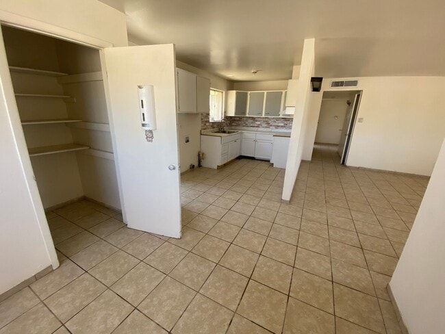 Photo - 3 Bed 2 Bath Home Available Today