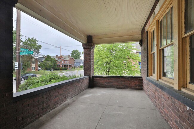 Photo - Awesome House for your Large Group - HUGE ...