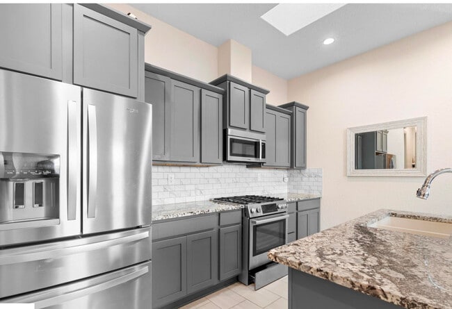 Building Photo - 1671 Camino Cantera