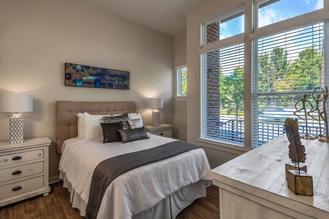 Photo - 300 Optimist Park