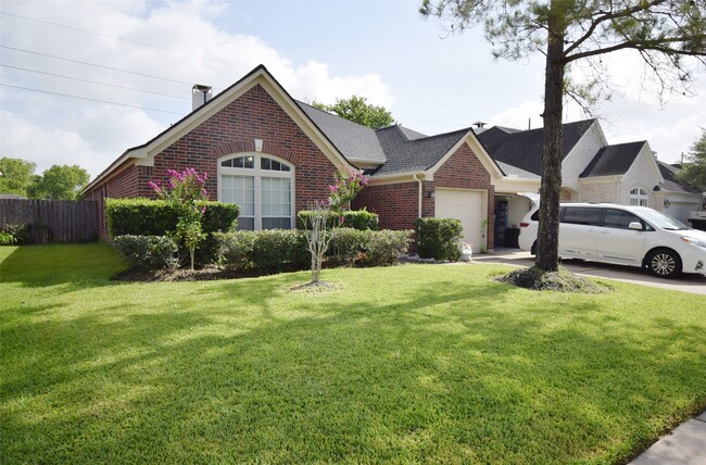 Photo - 3219 Summerland Dr
