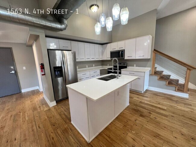 Building Photo - 1563 N 4th St Unit 1