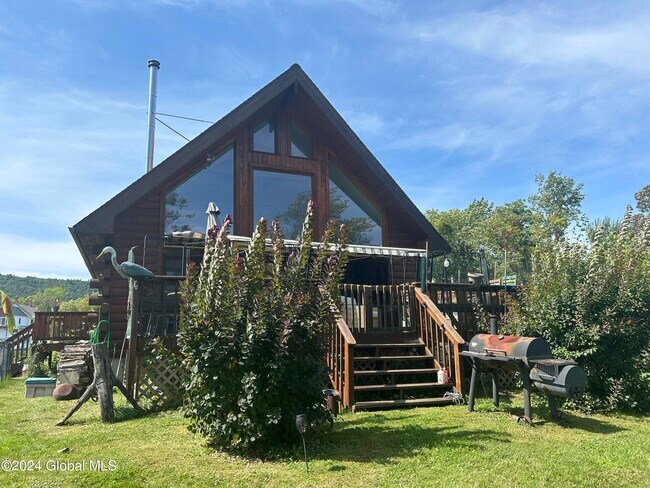 Photo - 19 Baldwin Rd House