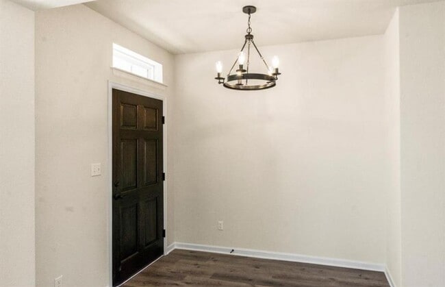 Photo - 100 Stone Fork Ln