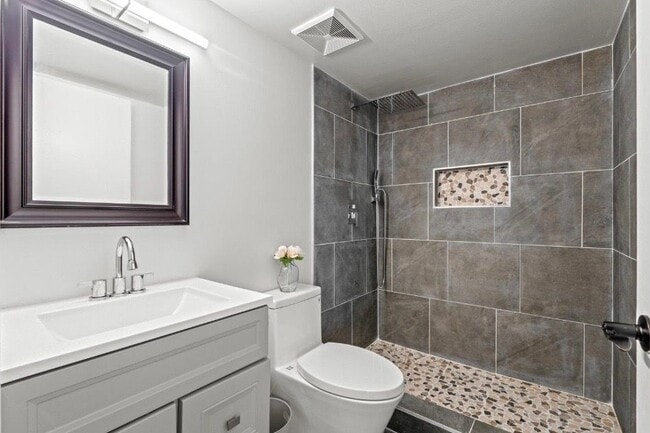 Photo - 3715 Village Dr
