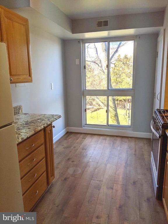 Photo - 5600 Bloomfield Dr Unit 203