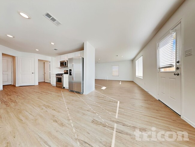 Photo - 18613 Rosehill Pr Dr