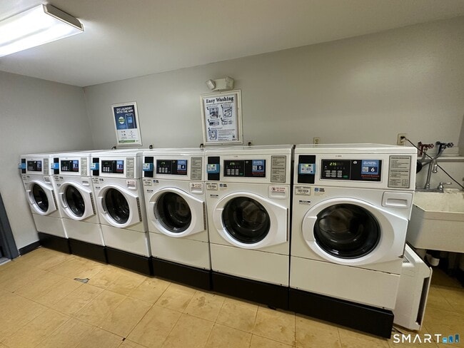 3699 Broadbridge Ave Unit 133